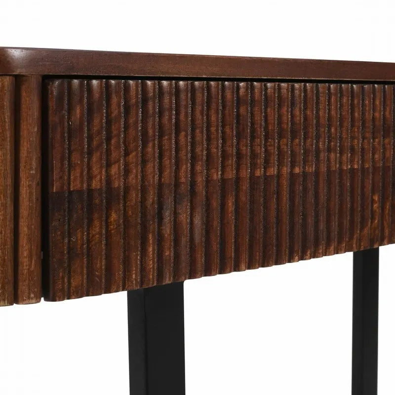 Solid Wood Entryway Console Table with Fluted Design and 2 Drawers