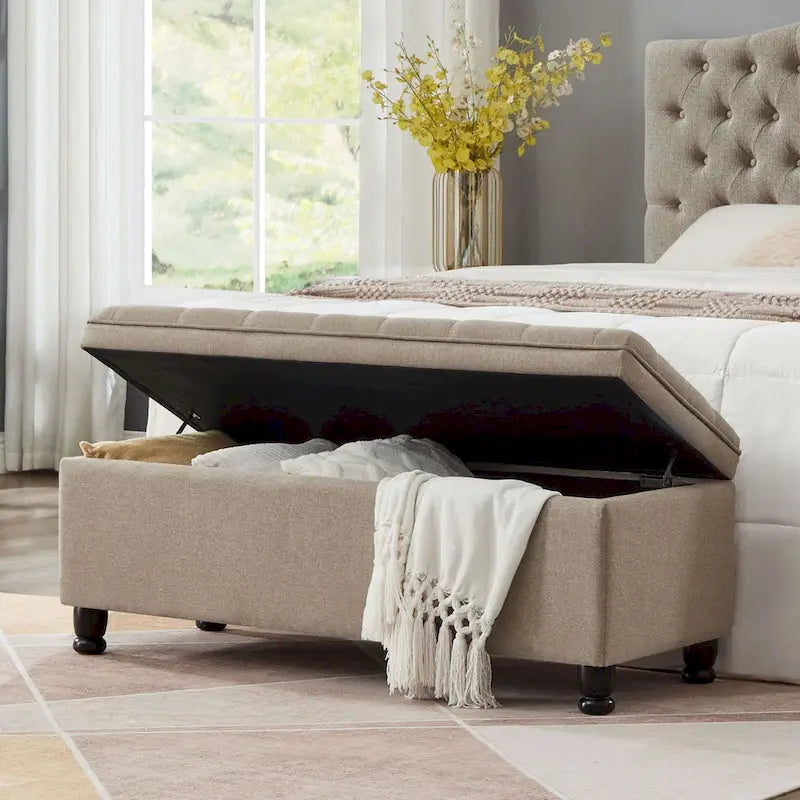 Panca pouf contenitore con rivestimento trapuntato e vano contenitore nascosto
